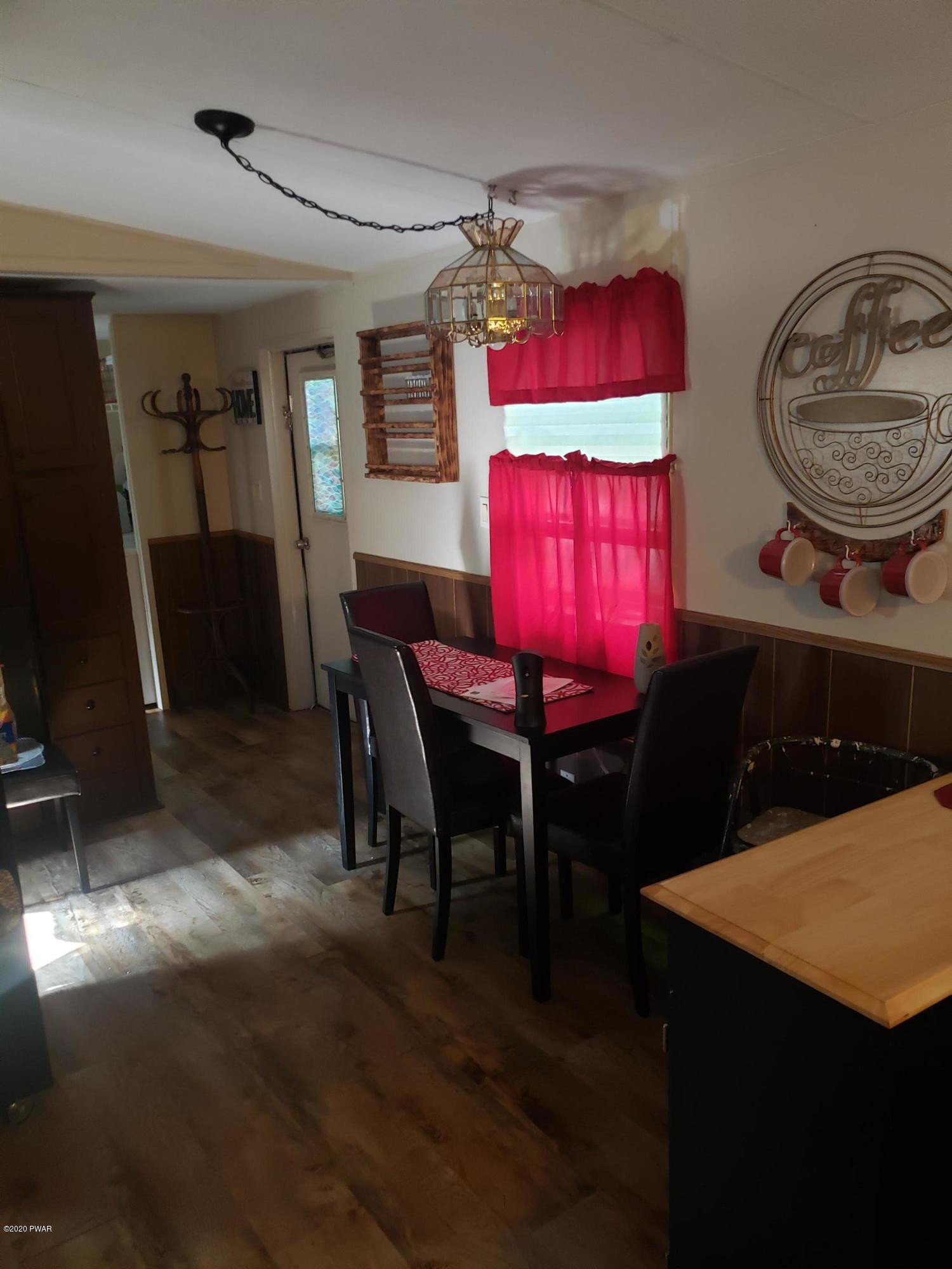 121 Rustic Road Greentown, PA 18426 - Photo 8 of 14