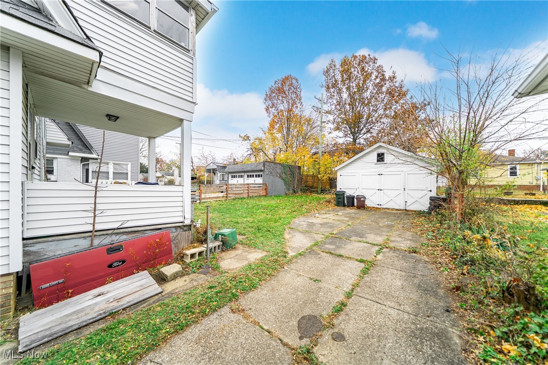 6815 Ridgewood Avenue Parma, OH 44129 - Photo 28 of 28