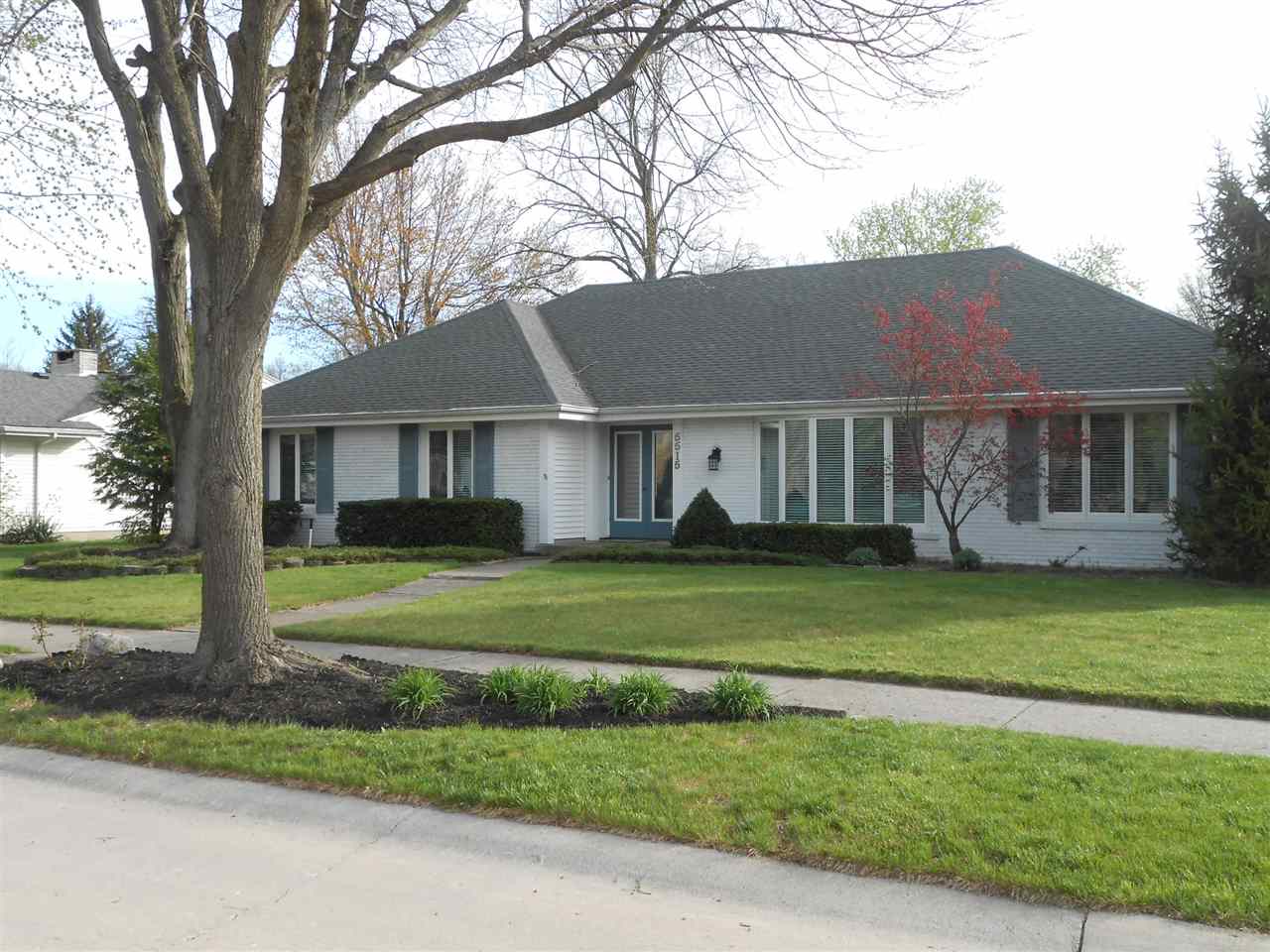 5515 Old Mill Road Fort Wayne, IN 46807 - Photo 2 of 17