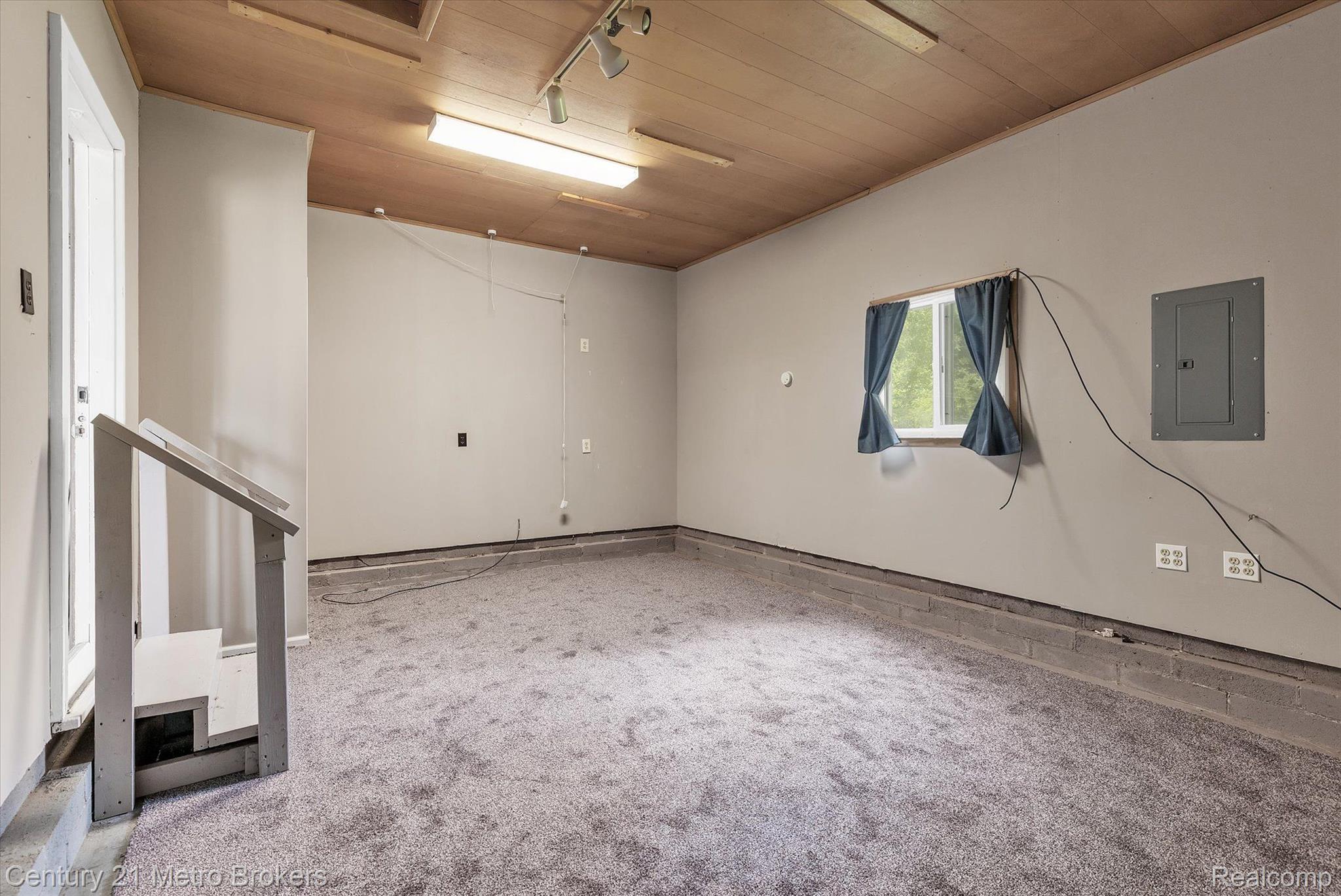 2290 West Frances Road Mount Morris, MI 48458 - Photo 28 of 33 Gallery Image 28
