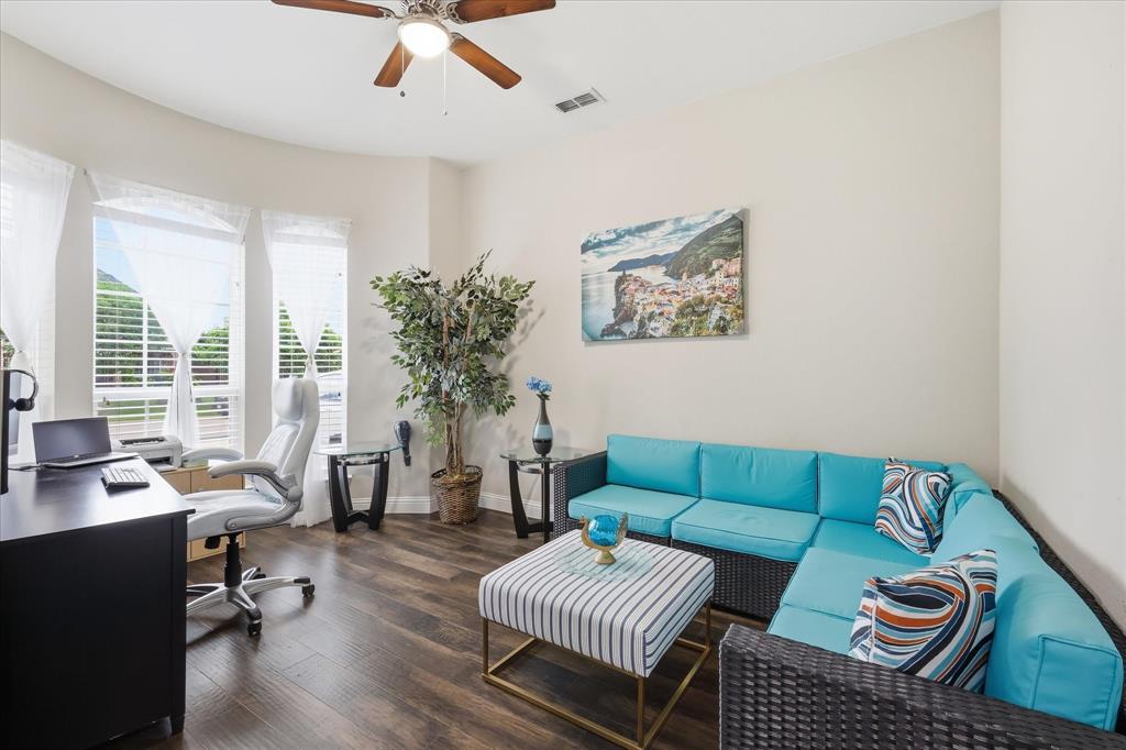 5631 Romantik Road Frisco, TX 75035 - Photo 18 of 40