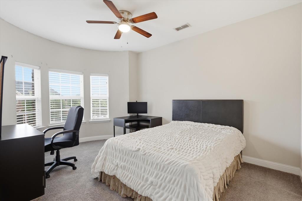 5631 Romantik Road Frisco, TX 75035 - Photo 22 of 40