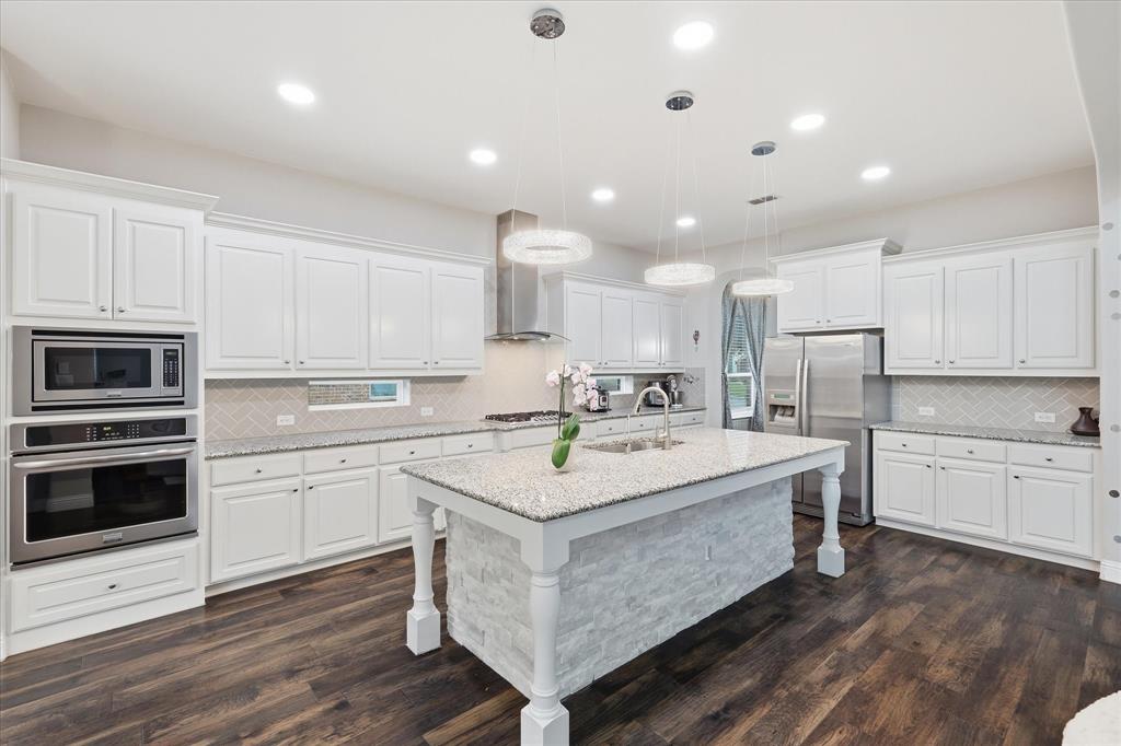5631 Romantik Road Frisco, TX 75035 - Photo 9 of 40