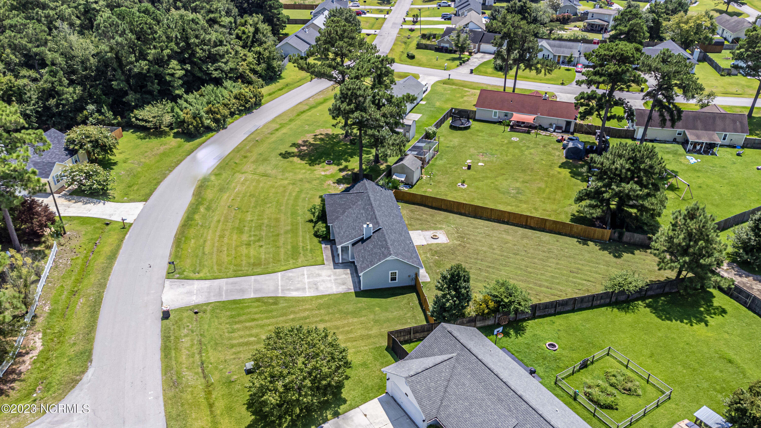 208 Parnell Road Hubert, NC 28539 - Photo 48 of 54 Aerial