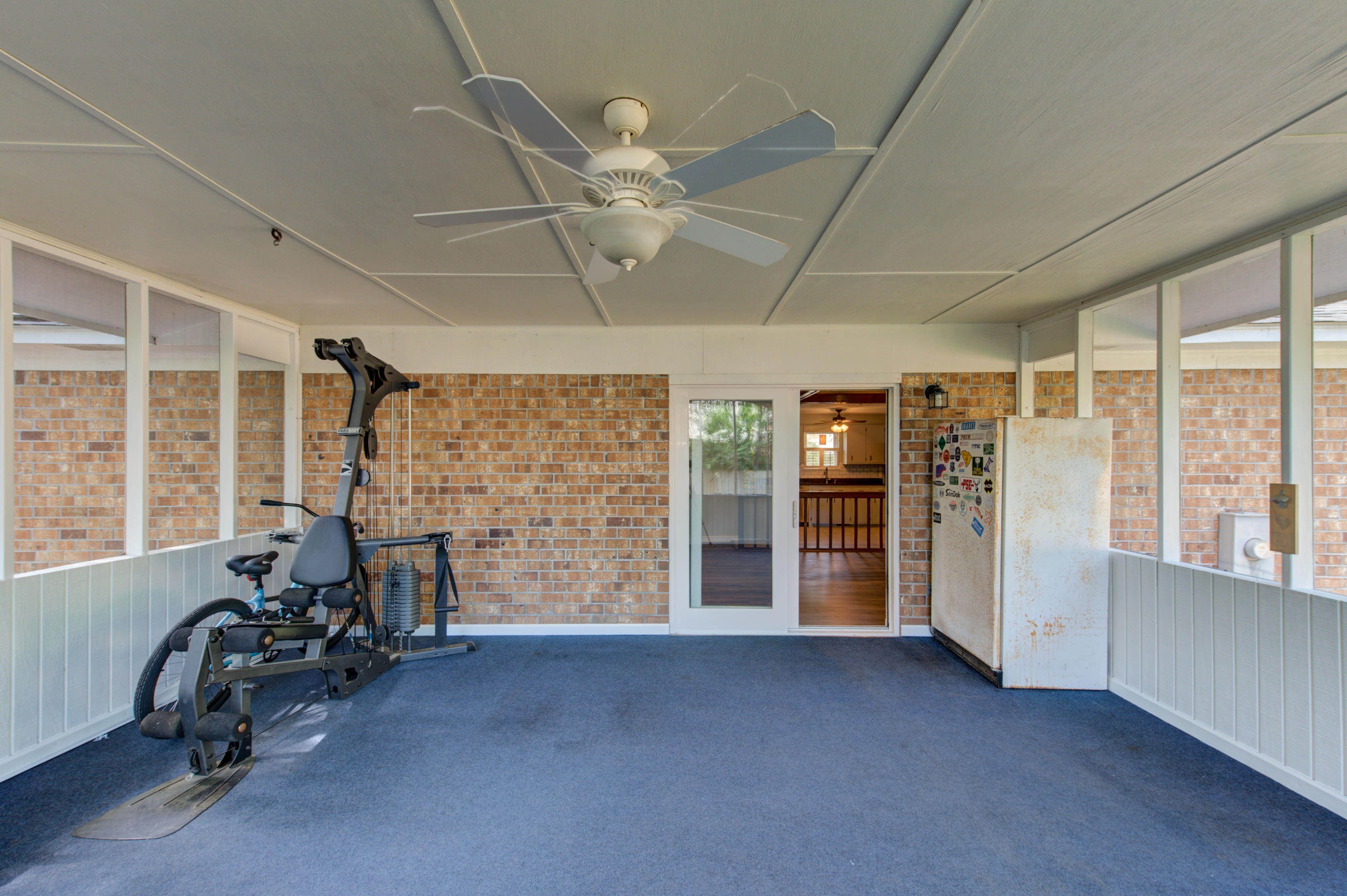 1539 Wakendaw Road Mount Pleasant, SC 29464 - Photo 22 of 28 Screened Porch