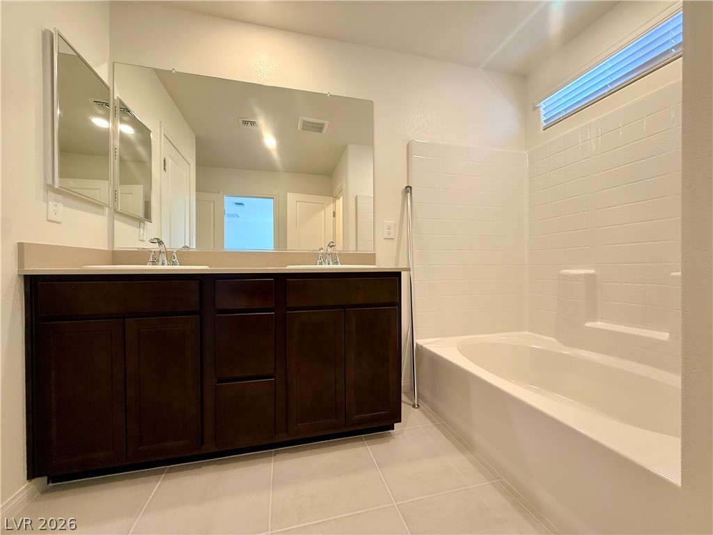 9255 Innot Avenue Las Vegas, NV 89148 - Photo 34 of 48