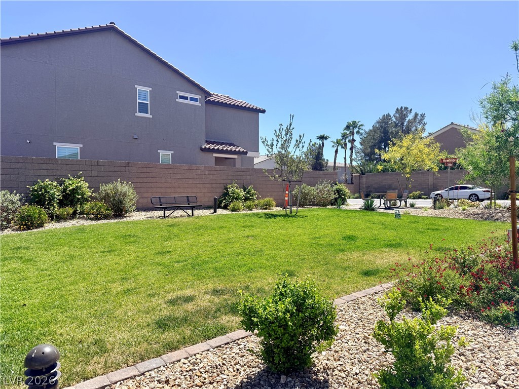 9255 Innot Avenue Las Vegas, NV 89148 - Photo 44 of 48