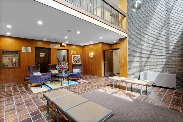 $235,000 | 3412 Oak Ridge Road, Unit 208, Minnetonka, MN 55305