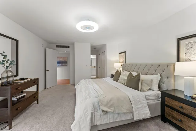 $235,000 | 3412 Oak Ridge Road, Unit 208, Minnetonka, MN 55305