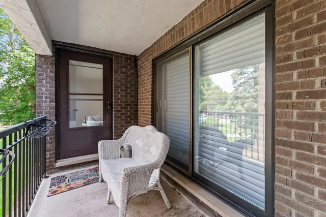 $235,000 | 3412 Oak Ridge Road, Unit 208, Minnetonka, MN 55305