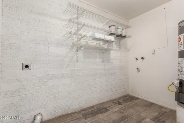 $359,950 | 2112 West Dahlia Drive, Phoenix, AZ 85029