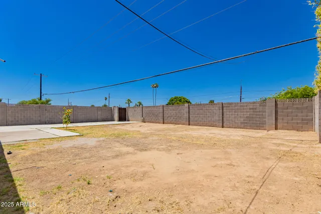 $359,950 | 2112 West Dahlia Drive, Phoenix, AZ 85029