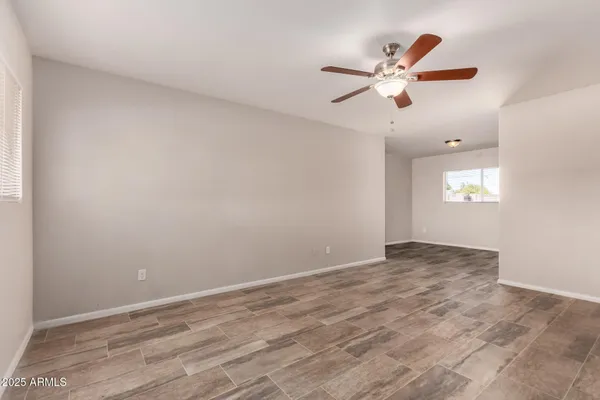 $359,950 | 2112 West Dahlia Drive, Phoenix, AZ 85029