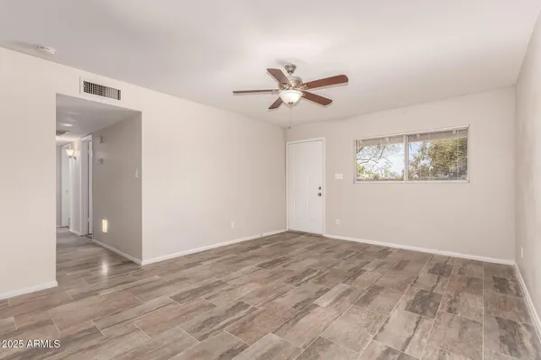 $359,950 | 2112 West Dahlia Drive, Phoenix, AZ 85029