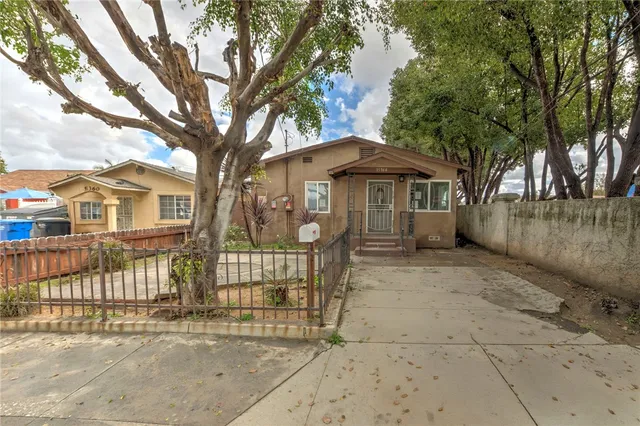 $599,000 | 15364 Naranja Avenue, Paramount, CA 90723