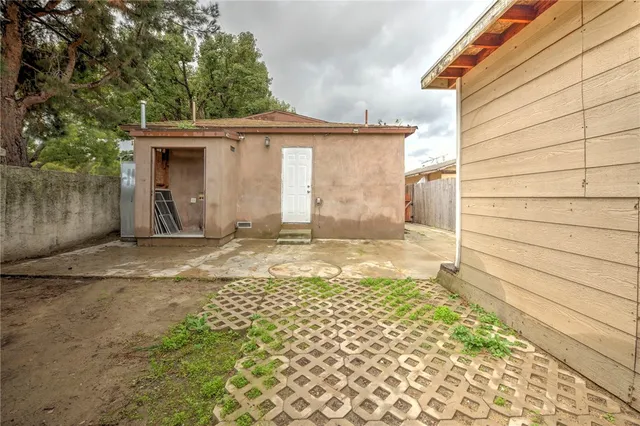 $599,000 | 15364 Naranja Avenue, Paramount, CA 90723