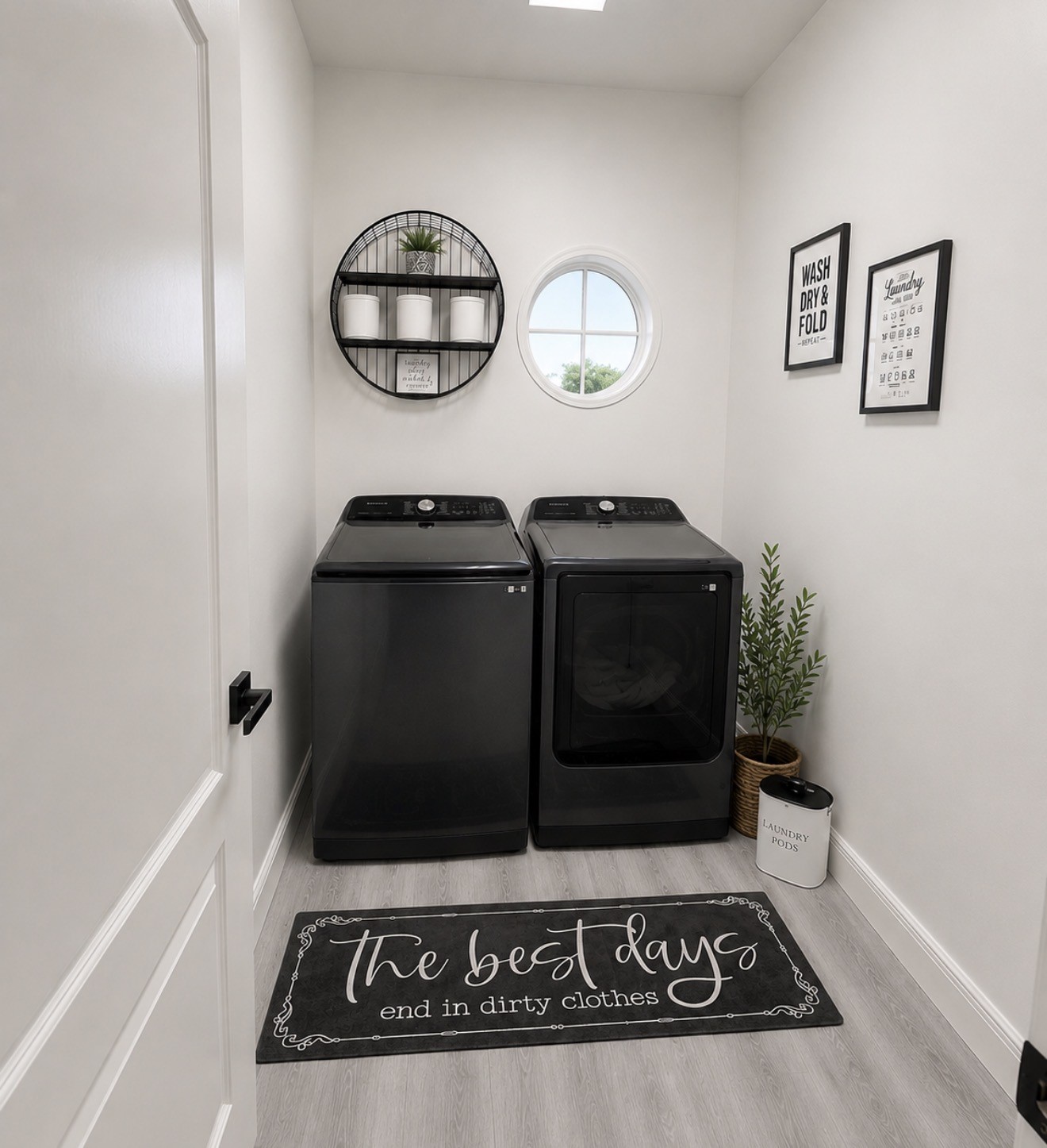 10770 Tri City Beach Road Baytown, TX 77523 - Photo 20 of 26 Laundry Room