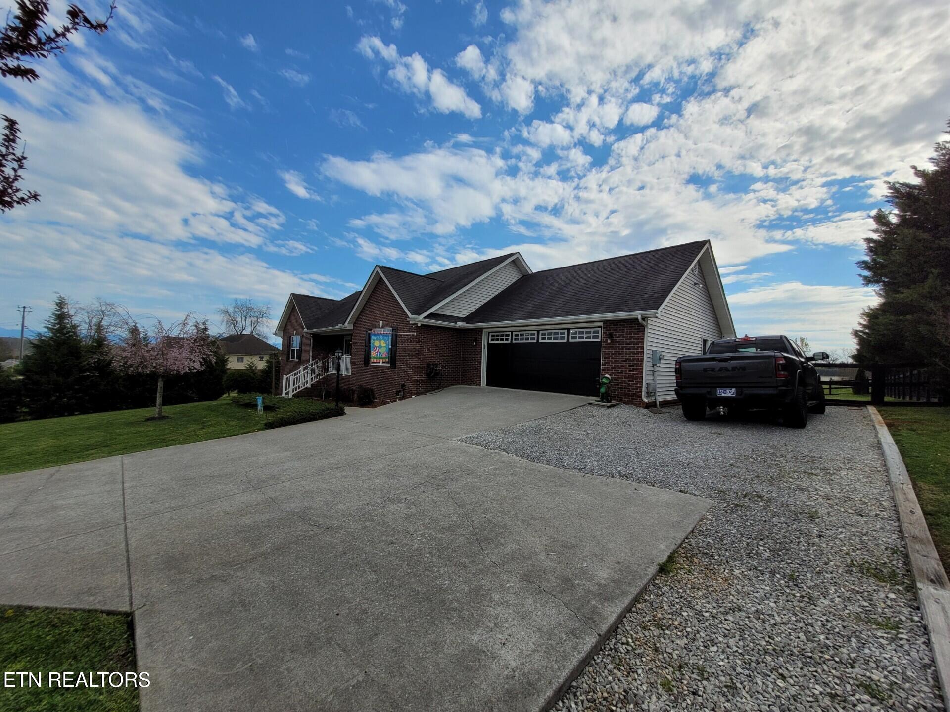 1335 Hodges Bend Road Sevierville, TN 37876 - Photo 21 of 23 Attach185707_20250327_175855