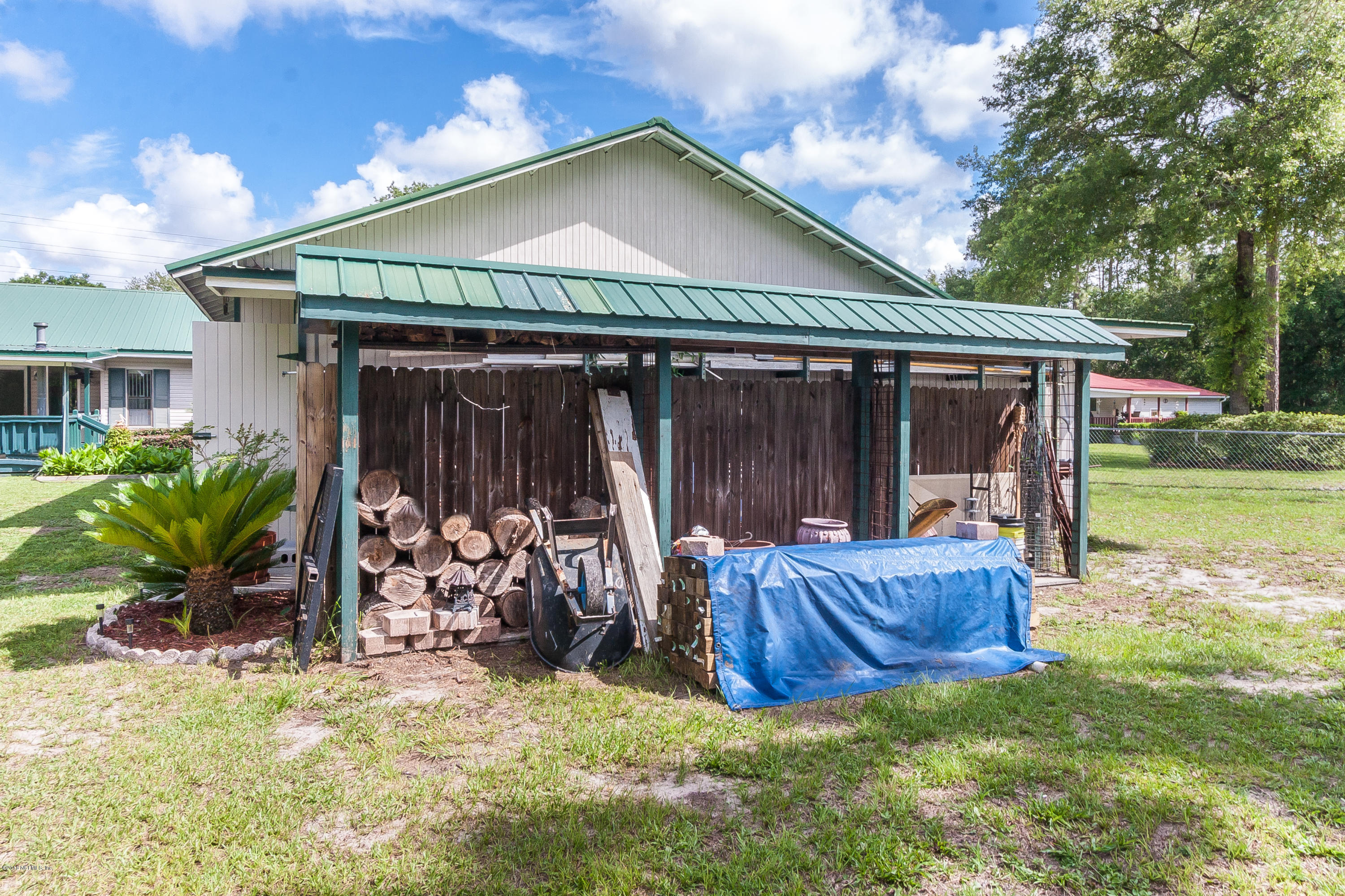 85468 Haddock Road Yulee, FL 32097 - Photo 44 of 49 storage