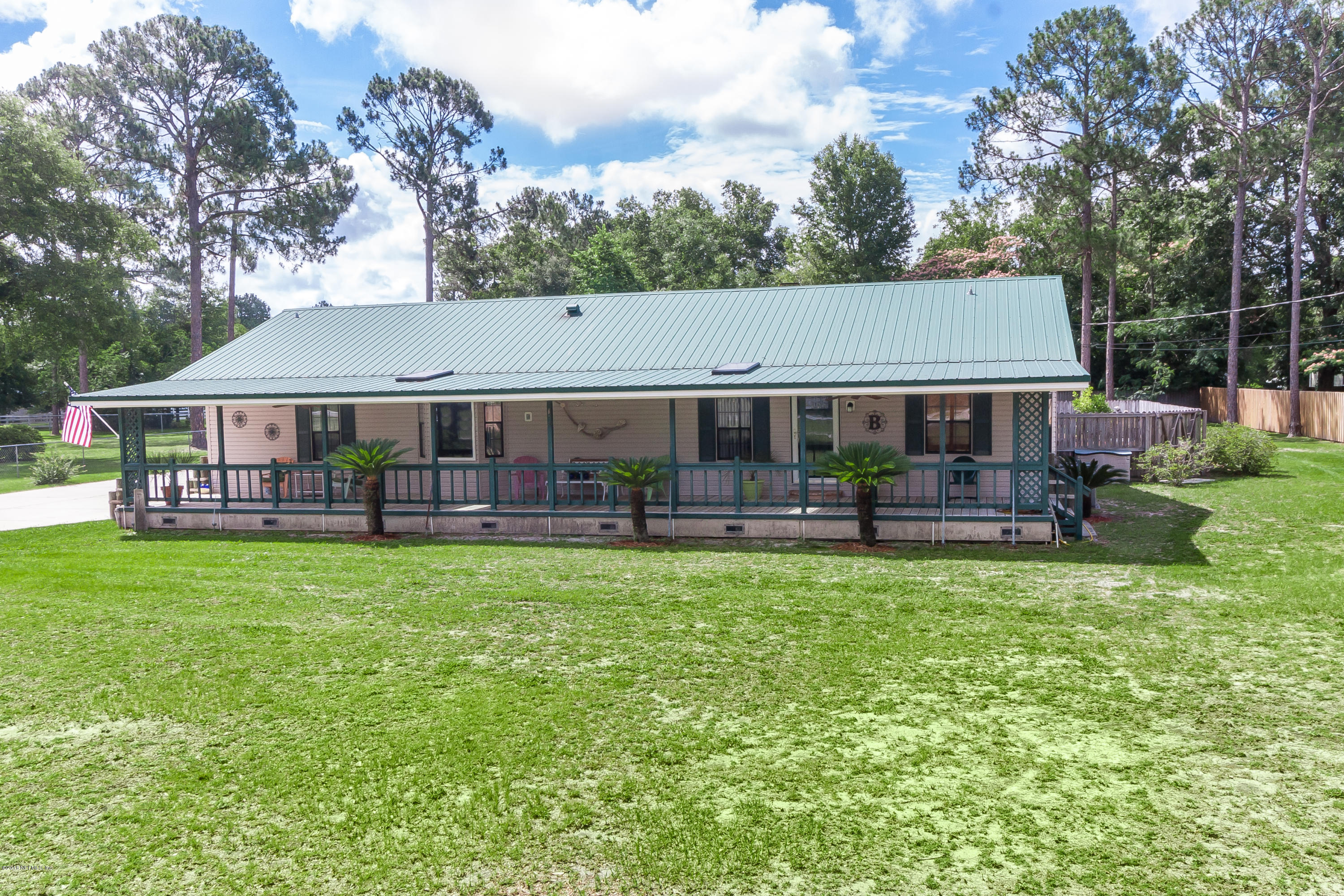 85468 Haddock Road Yulee, FL 32097 - Photo 5 of 49 front of home