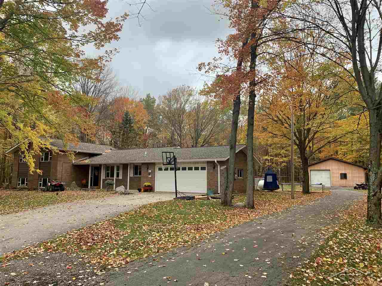 22850 Frost Road Merrill, MI 48637 - Photo 1 of 6