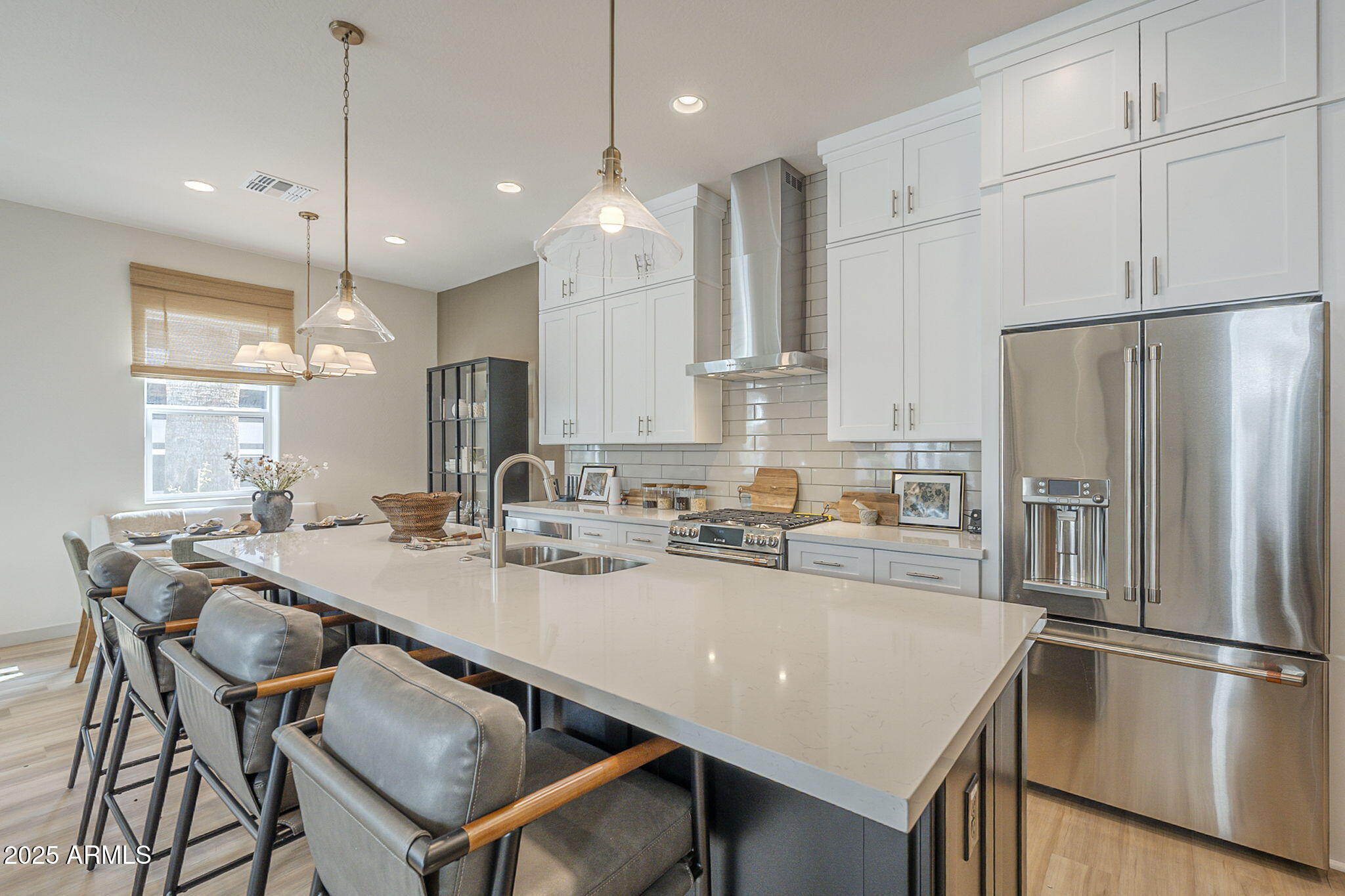 127 West Holcomb Lane Phoenix, AZ 85003 - Photo 12 of 46 111 W HOLCOMB Lane