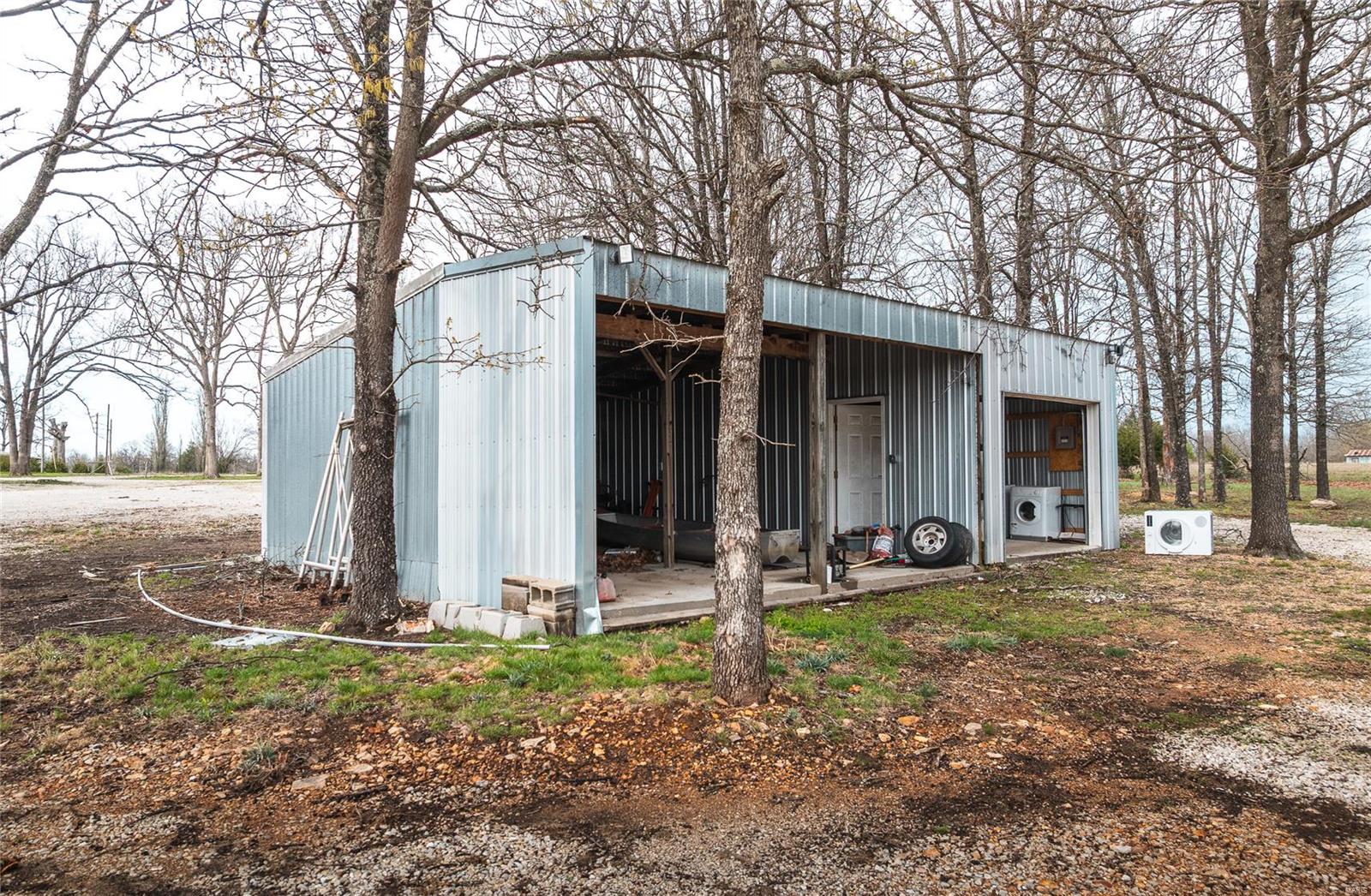 1610 Highway 64 Tunas, MO 65764 - Photo 38 of 61