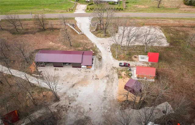 $525,000 | 1610 Highway 64, Tunas, MO 65764