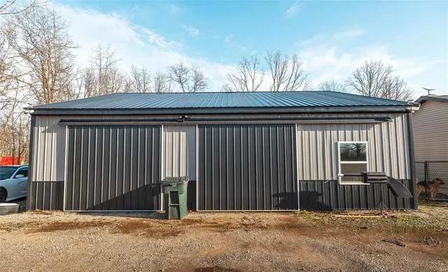 $525,000 | 1610 Highway 64, Tunas, MO 65764