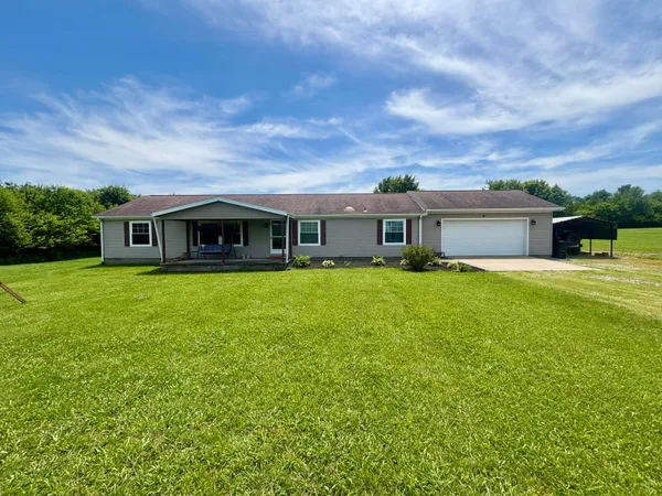 $299,999 | 7806 Highway 28, Martinsville, OH 45146
