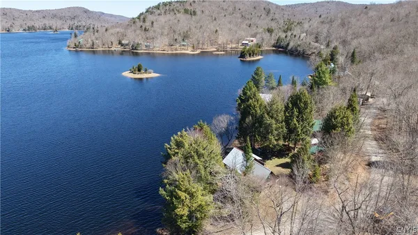 $289,900 | 2923 South Lake Road, Ohio, NY 13338