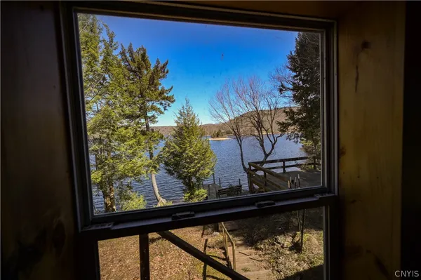 $289,900 | 2923 South Lake Road, Ohio, NY 13338
