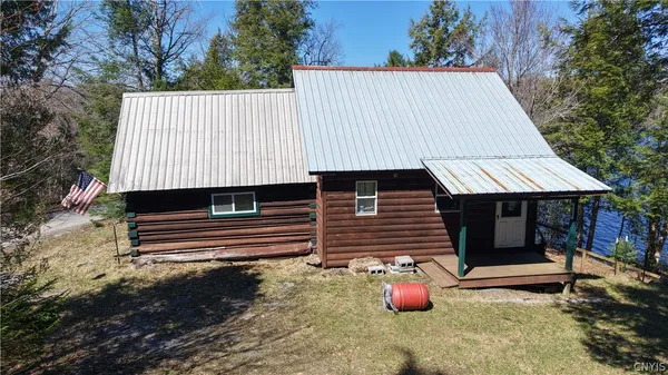 $289,900 | 2923 South Lake Road, Ohio, NY 13338