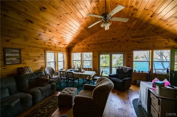 $289,900 | 2923 South Lake Road, Ohio, NY 13338