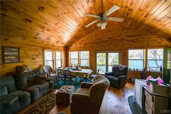 $289,900 | 2923 South Lake Road, Ohio, NY 13338