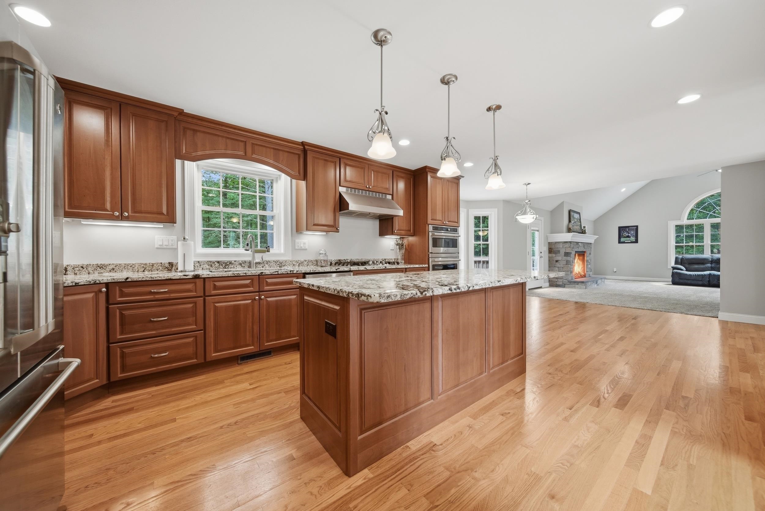 24 Piper Lane Pelham, NH 03076 - Photo 12 of 60 Gallery Image 12