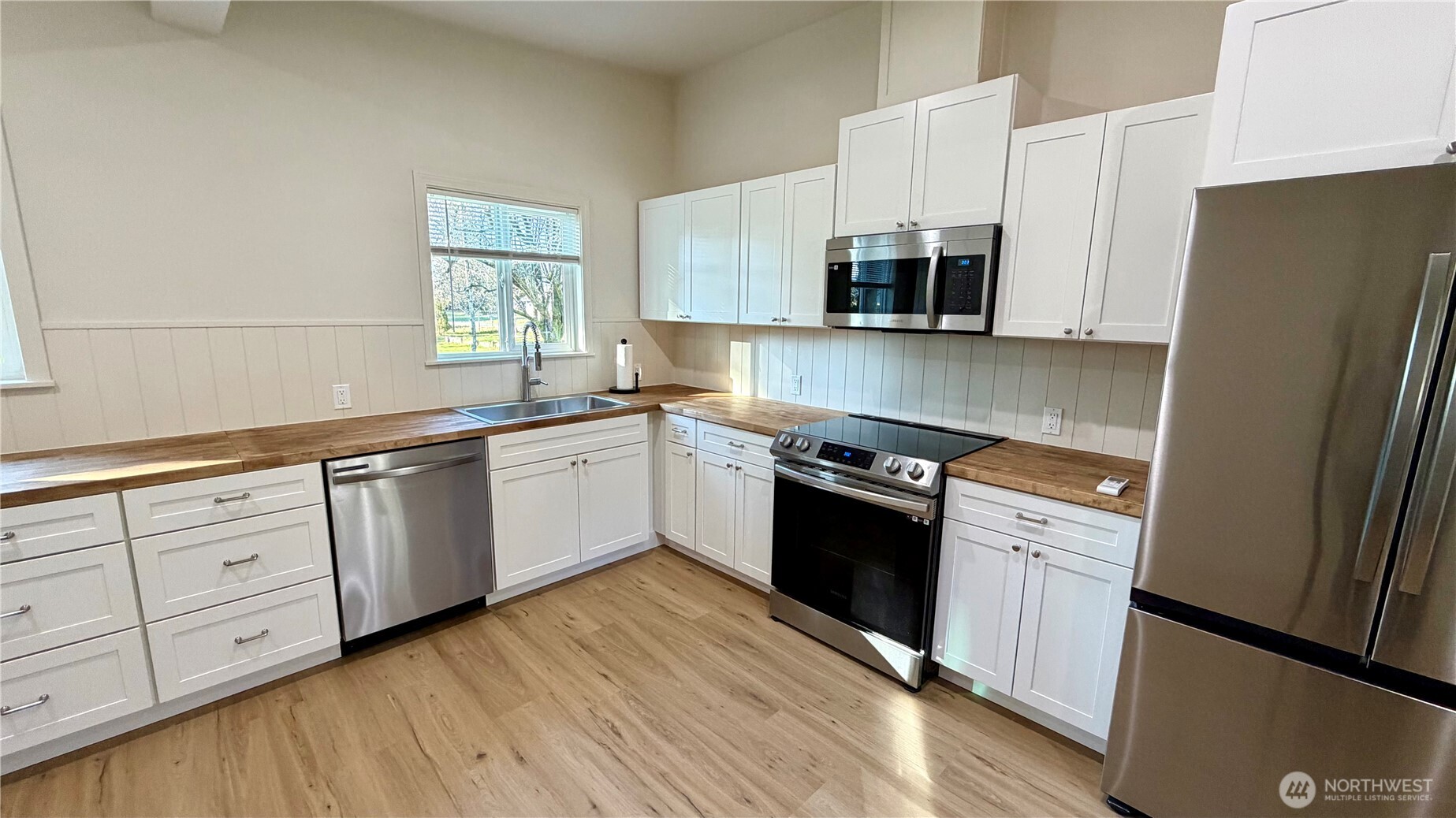 630 7th Avenue Forks, WA 98331 - Photo 8 of 34