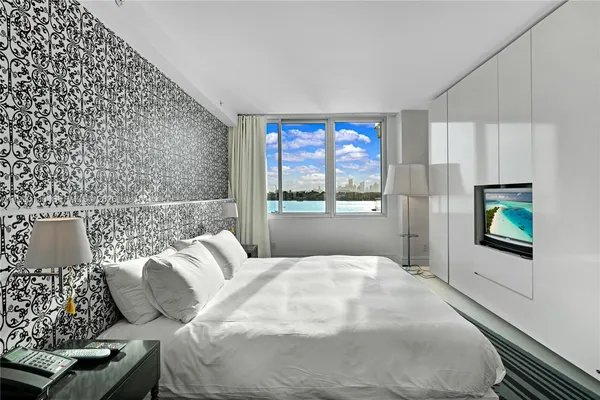 $3,500 | 1100 West Avenue, Unit 514, Miami Beach, FL 33139