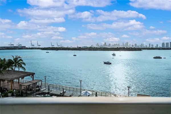 $3,500 | 1100 West Avenue, Unit 514, Miami Beach, FL 33139