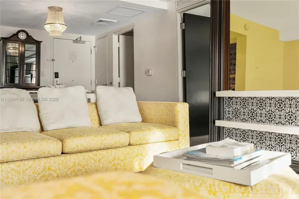 $3,500 | 1100 West Avenue, Unit 514, Miami Beach, FL 33139