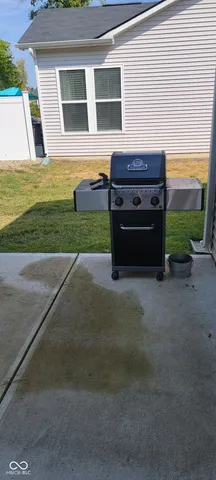 $370,000 | 4864 Lilac Drive, Plainfield, IN 46168