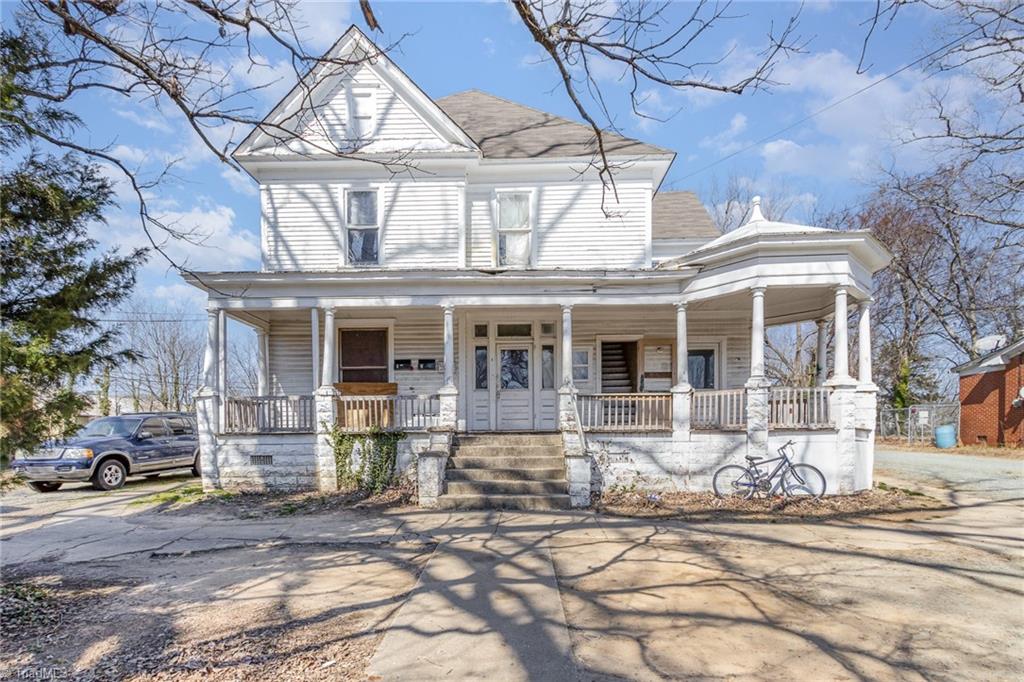 616 North Mebane Street Burlington, NC 27217 - Photo 1 of 49