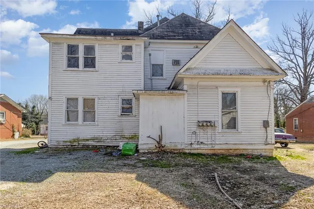 $299,900 | 616 North Mebane Street, Burlington, NC 27217