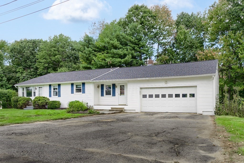 2 Birchwood Road Rutland, MA 01543 - Photo 3 of 34