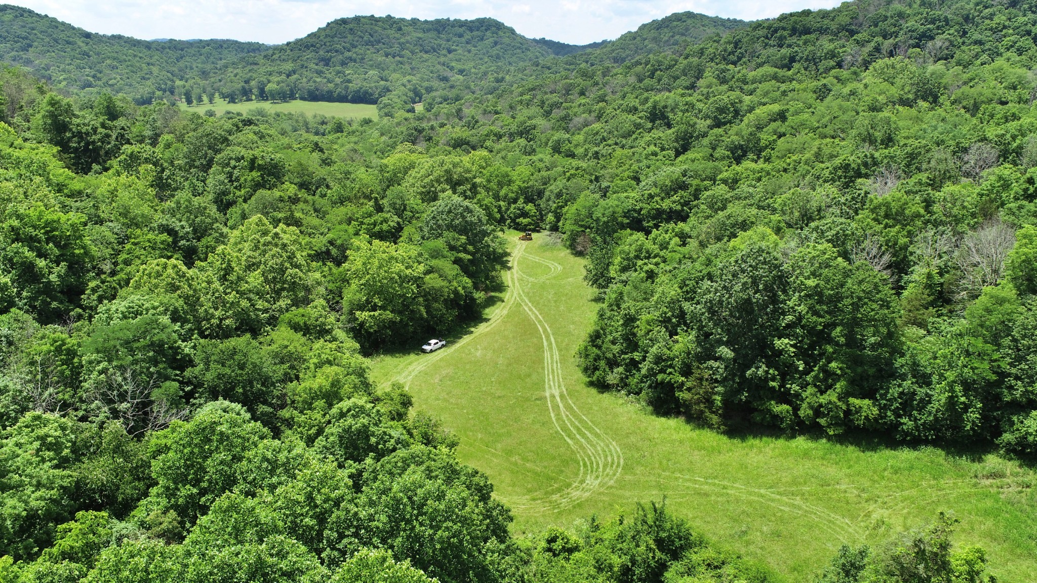 2 Carter Branch Road Hartsville, TN 37074 - Photo 4 of 13 Gallery Image 4