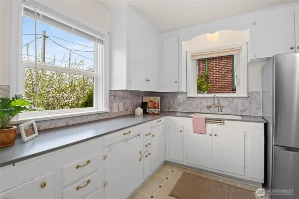 $410,000 | 1110 Hayward Avenue, Bremerton, WA 98310