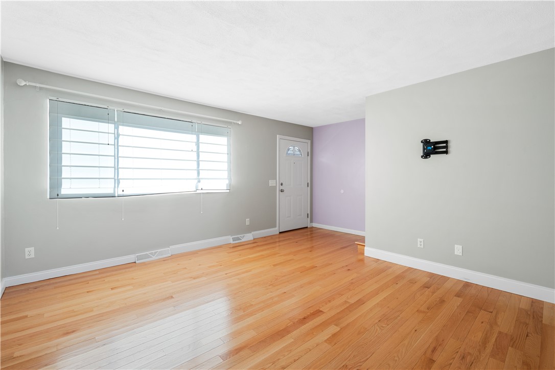 4158 Post Road, Unit 14 Warwick, RI 02818 - Photo 9 of 18