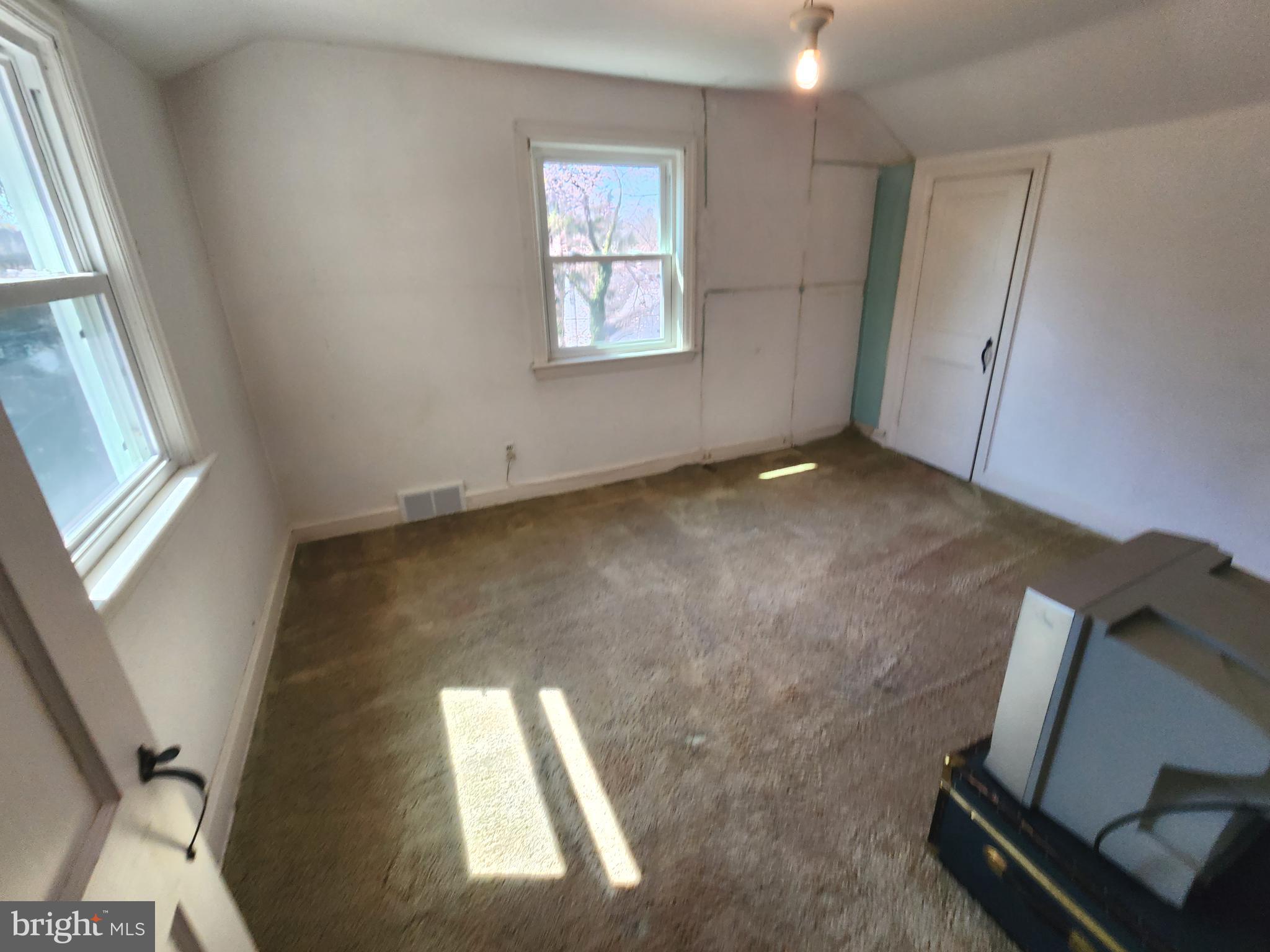 248 Harrogate Road Wynnewood, PA 19096 - Photo 34 of 45