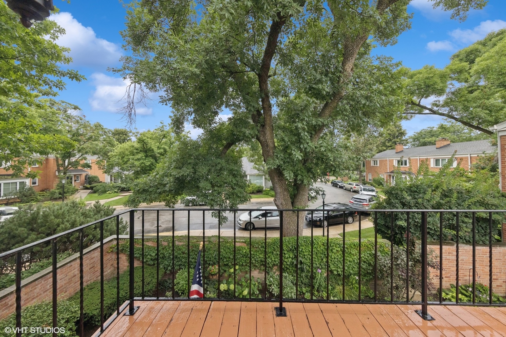 486 Old Surrey Road, Unit B Hinsdale, IL 60521 - Photo 12 of 31 Gallery Image 12