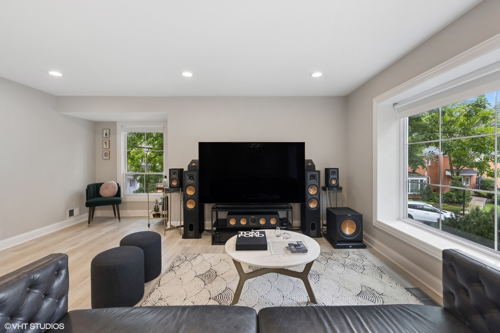 486 Old Surrey Road, Unit B Hinsdale, IL 60521 - Photo 8 of 31 Gallery Image 8